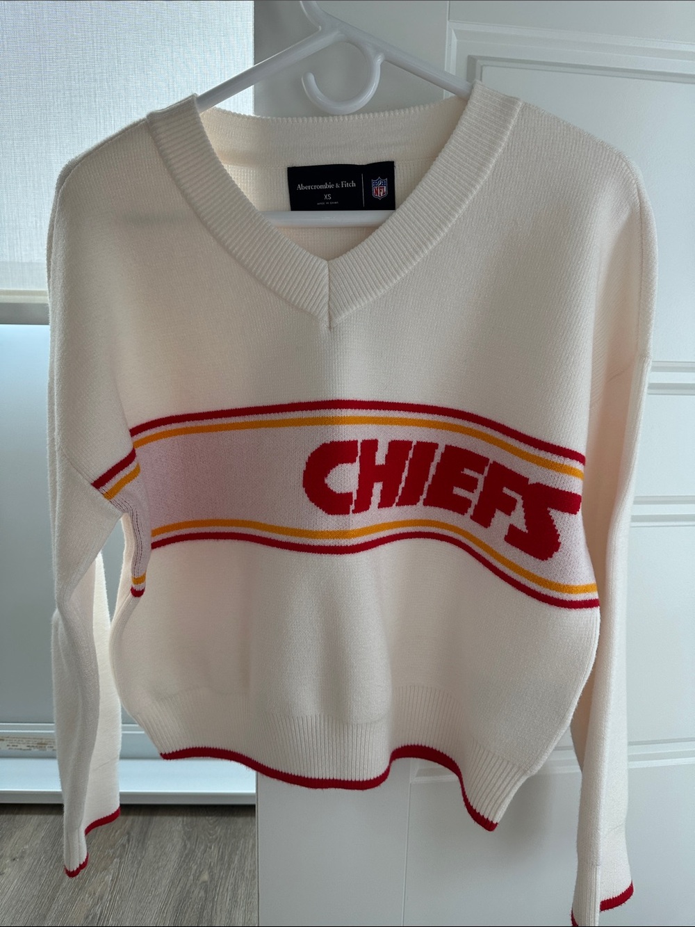 Kansas City Chiefs LuxeLoft V-Neck Sweater